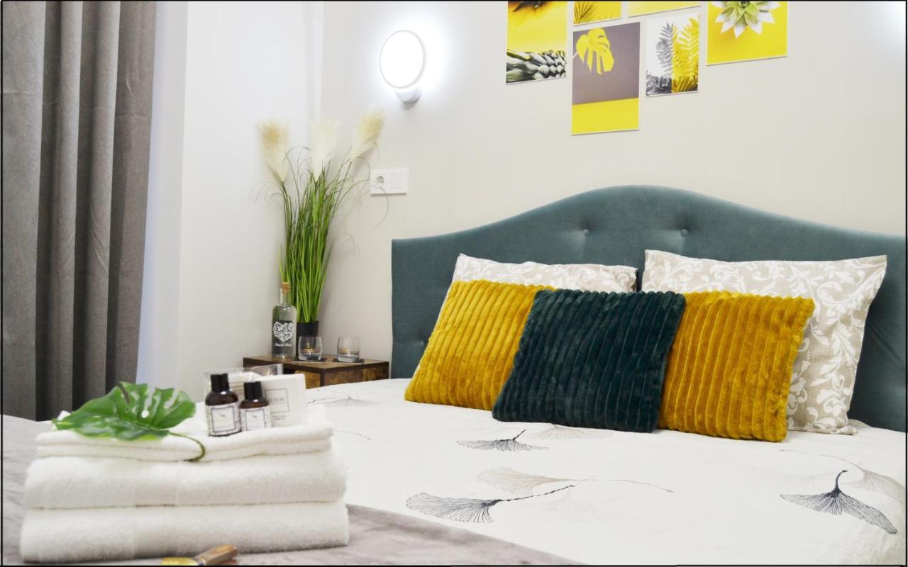 Sunshine - New & Quiet 1Br Apt, Business Area, Close To Airport, Highway A3, Subway Bucarest Extérieur photo