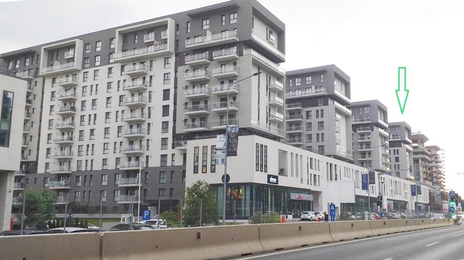 Sunshine - New & Quiet 1Br Apt, Business Area, Close To Airport, Highway A3, Subway Bucarest Extérieur photo